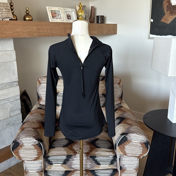 Athleta North Point Rashguard - Picture 8 of 13